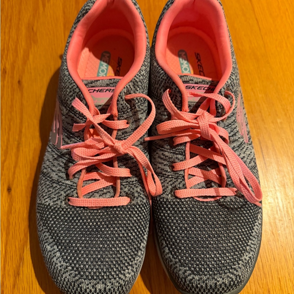Skechers Gray Knit Sneakers with Coral Pink Details